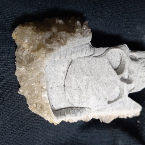 GEMSTONE HEALING STONE QUARTZ SKULL 💀 - Picture 4 of 5